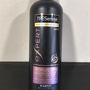 TRESemmé Expert Repair & protect 7, Shampoo with Biotin, 25 fl oz